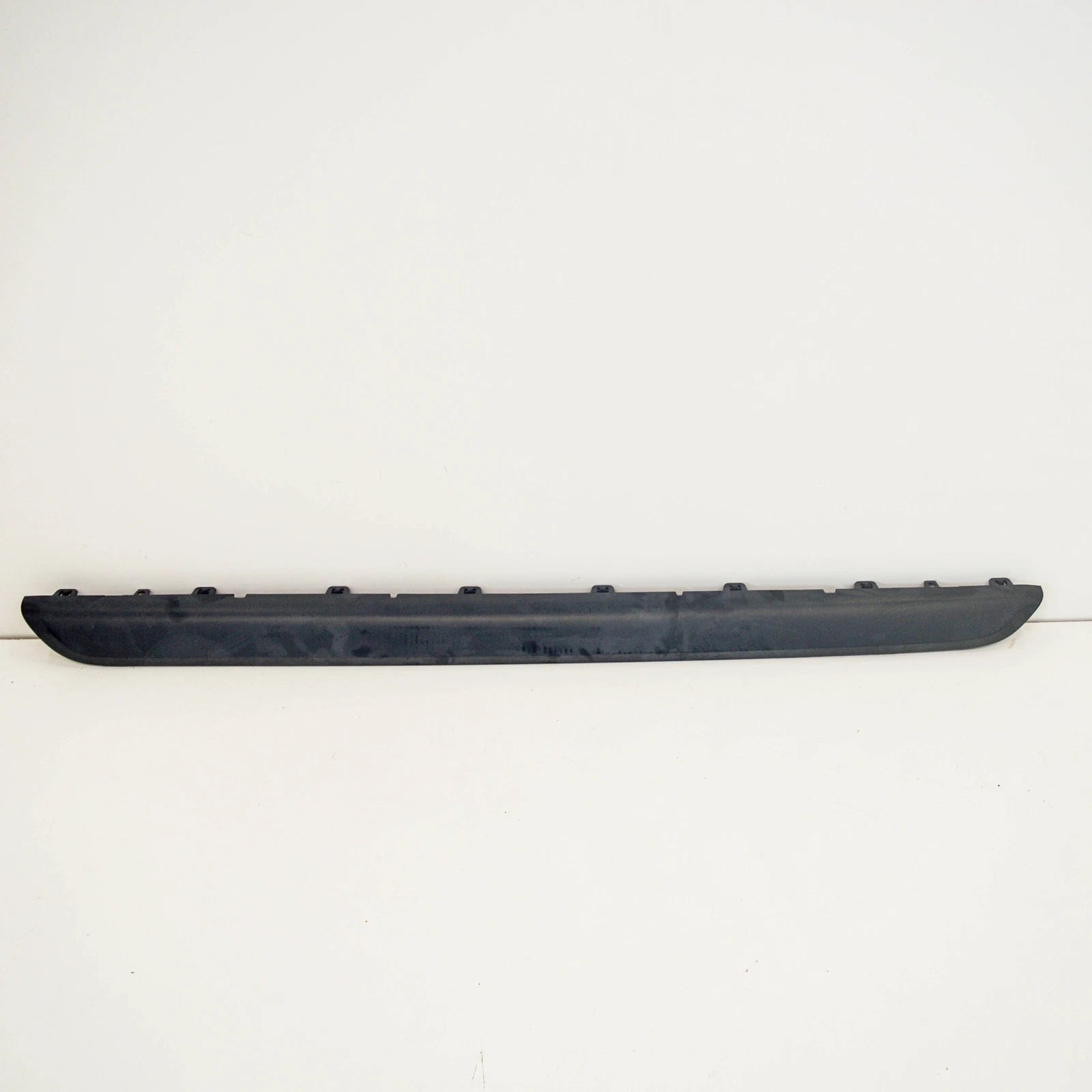 NEW BMW X5 F15 LEFT SIDE PRIMED SILL TRIM STRIP 51777378587 ORIGINAL