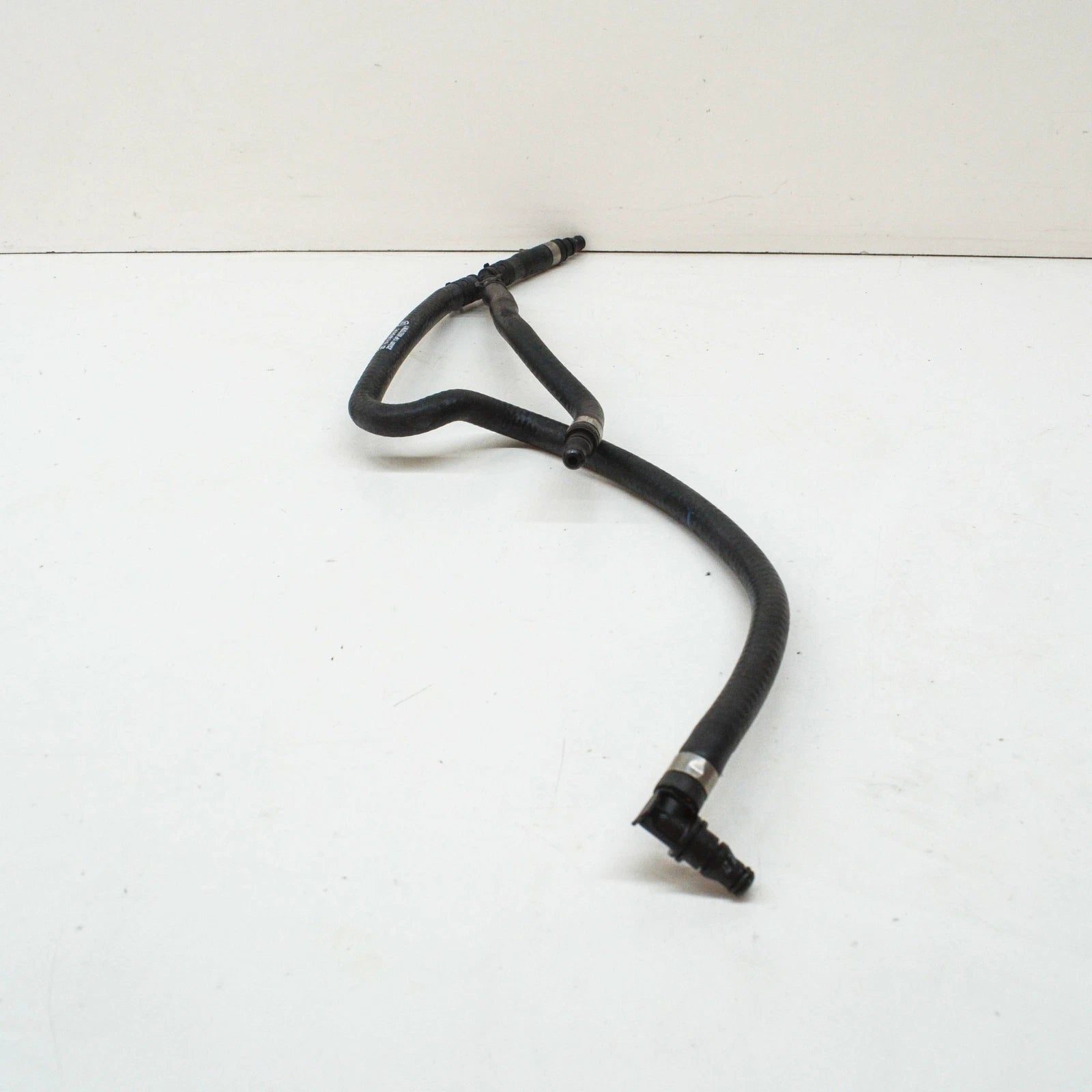 NEW MERCEDES-BENZ C W204 AMG VENTILATION PIPE A2045000372 ORIGINAL