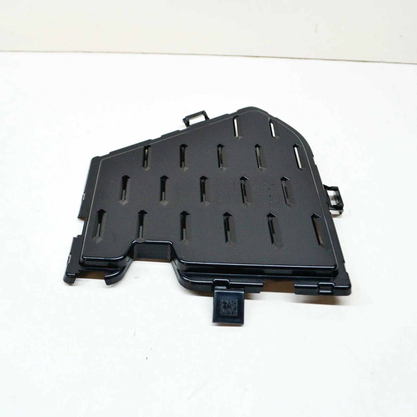 NEW BMW X6 G06 M FRONT BUMPER LEFT GRILLE COVER 51118092291 ORIGINAL