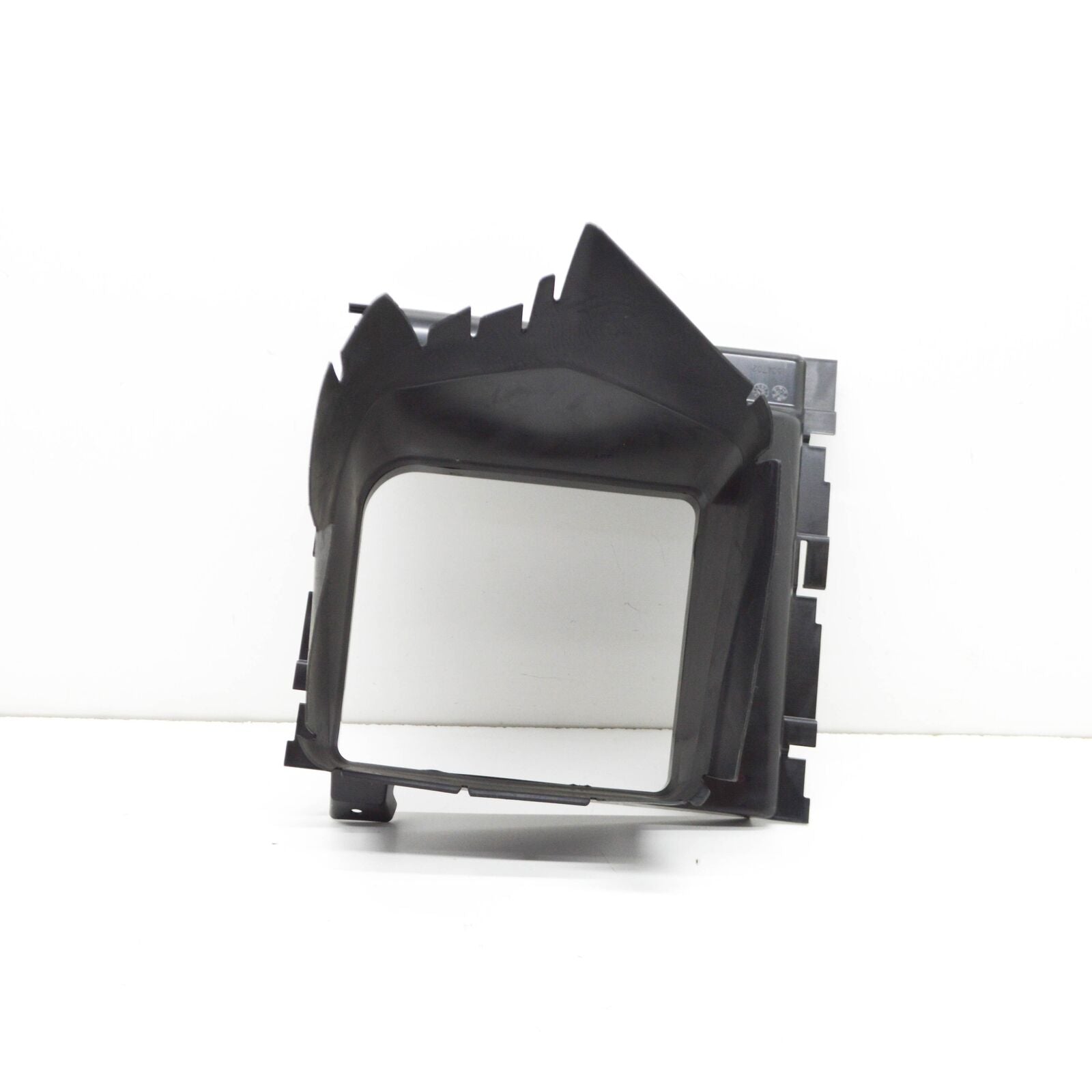 NEW AUDI Q8 INTERCOOLER LEFT AIR GUIDE DUCT 4M8145333A ORIGINAL