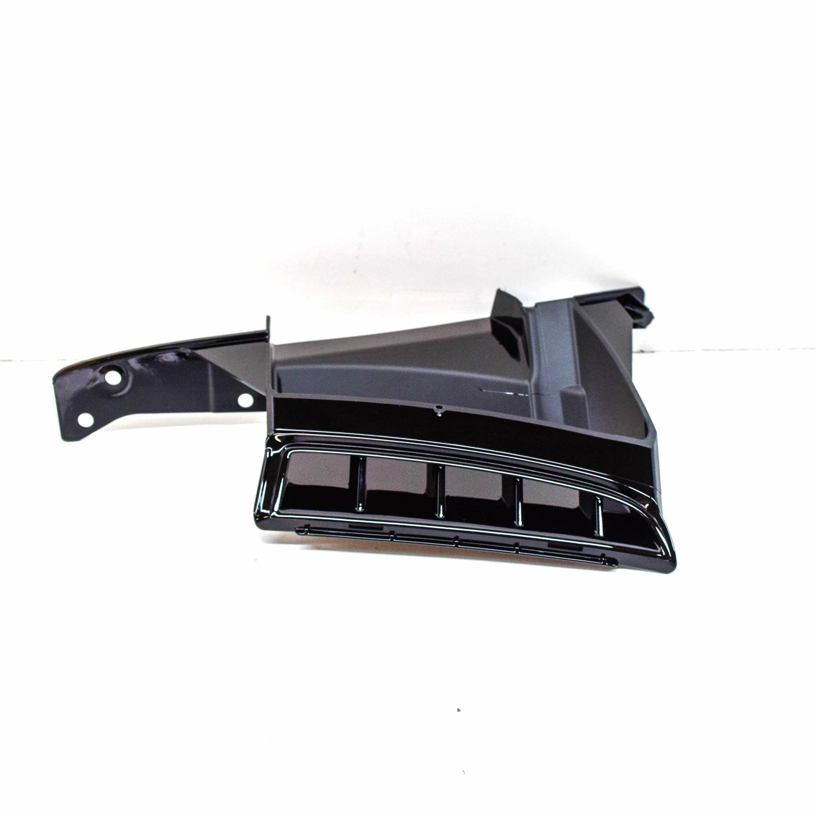 NEW AUDI A5 RS5 8W6 FRONT RIGHT BRAKE AIR DUCT 8W6121764BT94