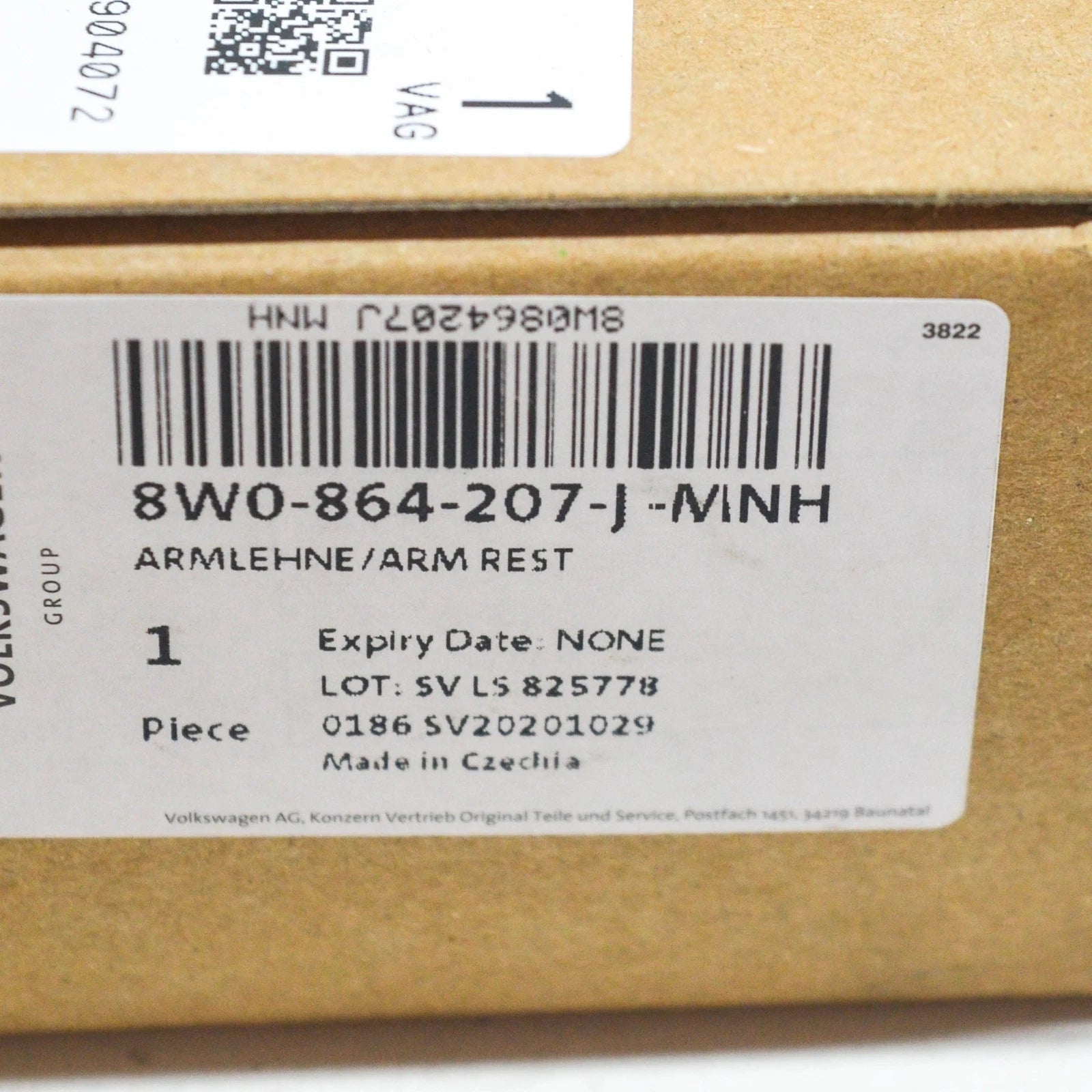 NEW AUDI A5 CABRIO 8W6 FRONT CENTER CONSOLE ARMREST COVER 8W0864207JMNH ORIGINAL