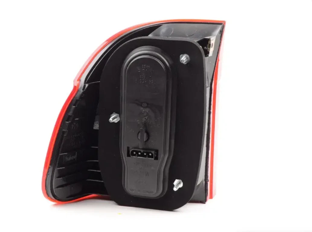 NEW BMW 5 E39 REAR RIGHT TAILLIGHT 63216900216 6900216 ORIGINAL