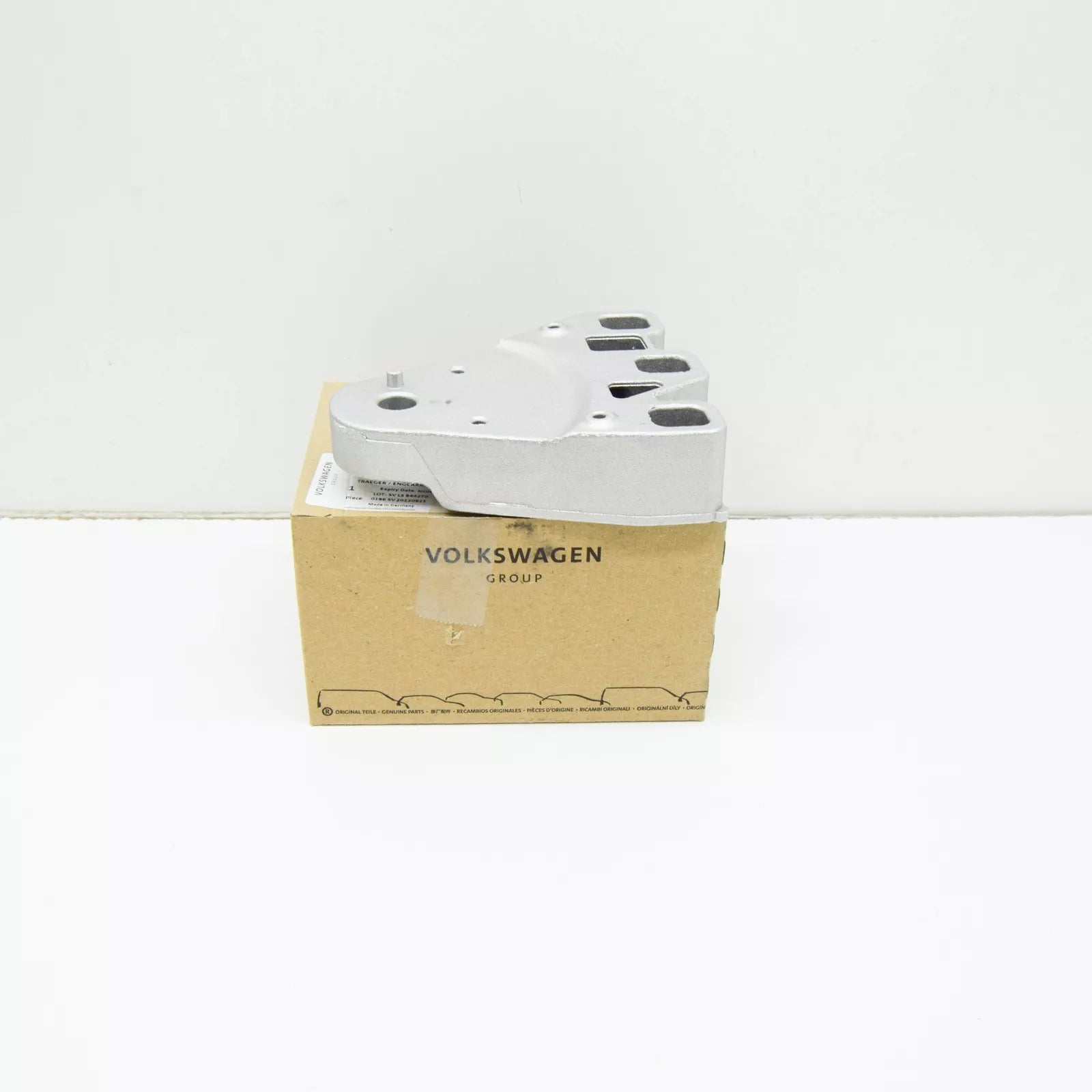 NEW VW TRANSPORTER VI T6 RIGHT ENGINE BRACKET 7E0199207 ORIGINAL