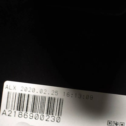 NEW MB CLS C218 FRONT RIGHT FENDER LINER SPLASH GUARD A2186900230 ORIGINAL