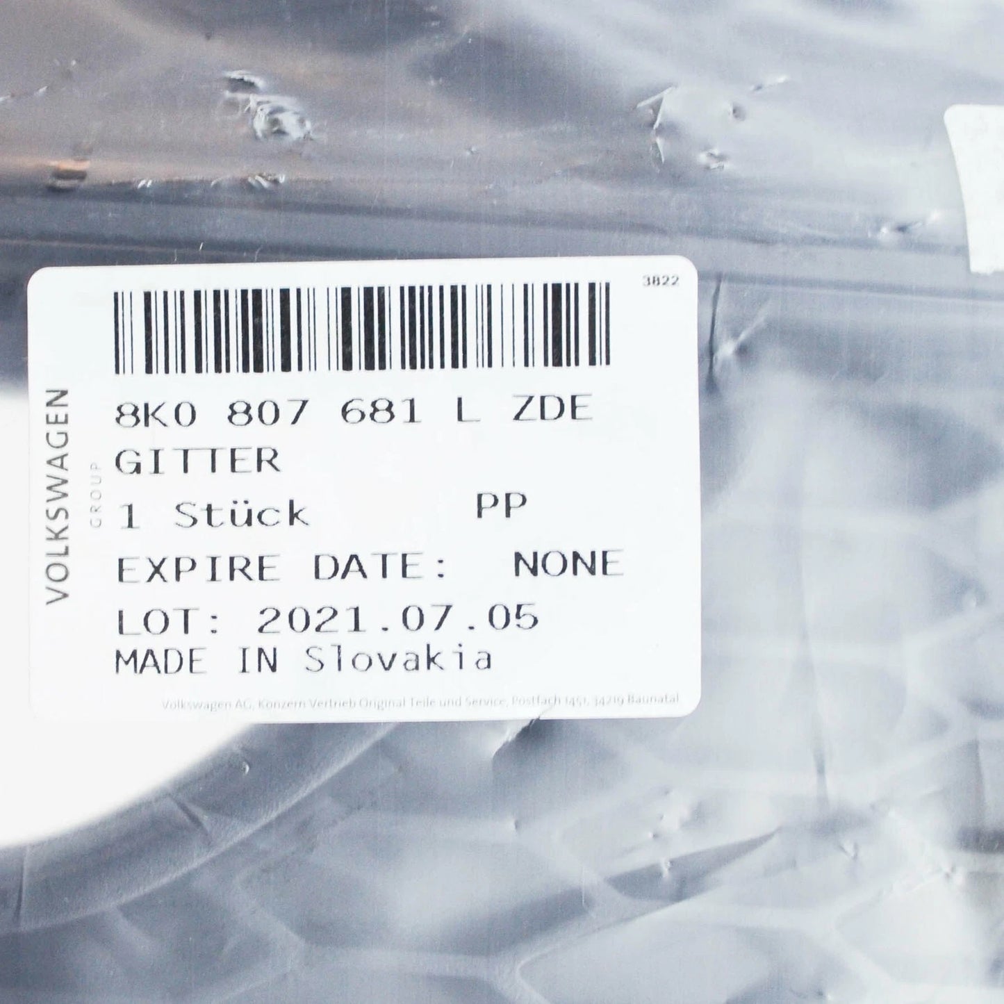 NEW AUDI A4 B8 LEFT FOG GRILLE  8K0807681LZDE 8K0807681L ZDE