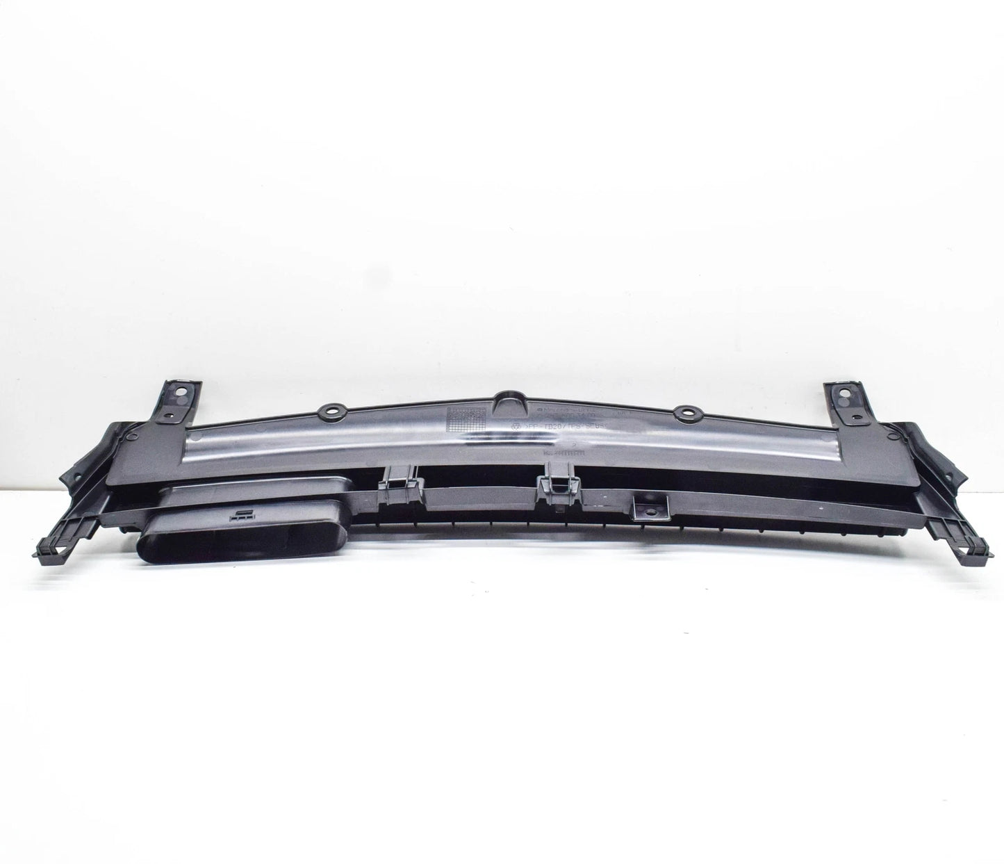 NEW MERCEDES-BENZ GLC C253 UPPER COOLER COLD AIR INTAKE A2535003400 ORIGINAL