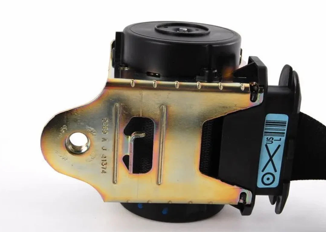 NEW BMW 3 E46 FRONT LEFT UPPER SEATBELT 72117009859 7009859 ORIGINAL