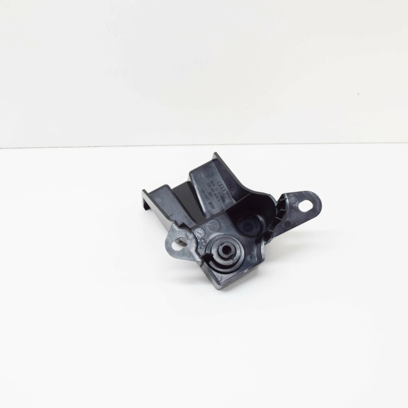 NEW AUDI R8 4S FRONT BUMPER LEFT SIDE ADJUSTMENT PART 4S0807879A 2018