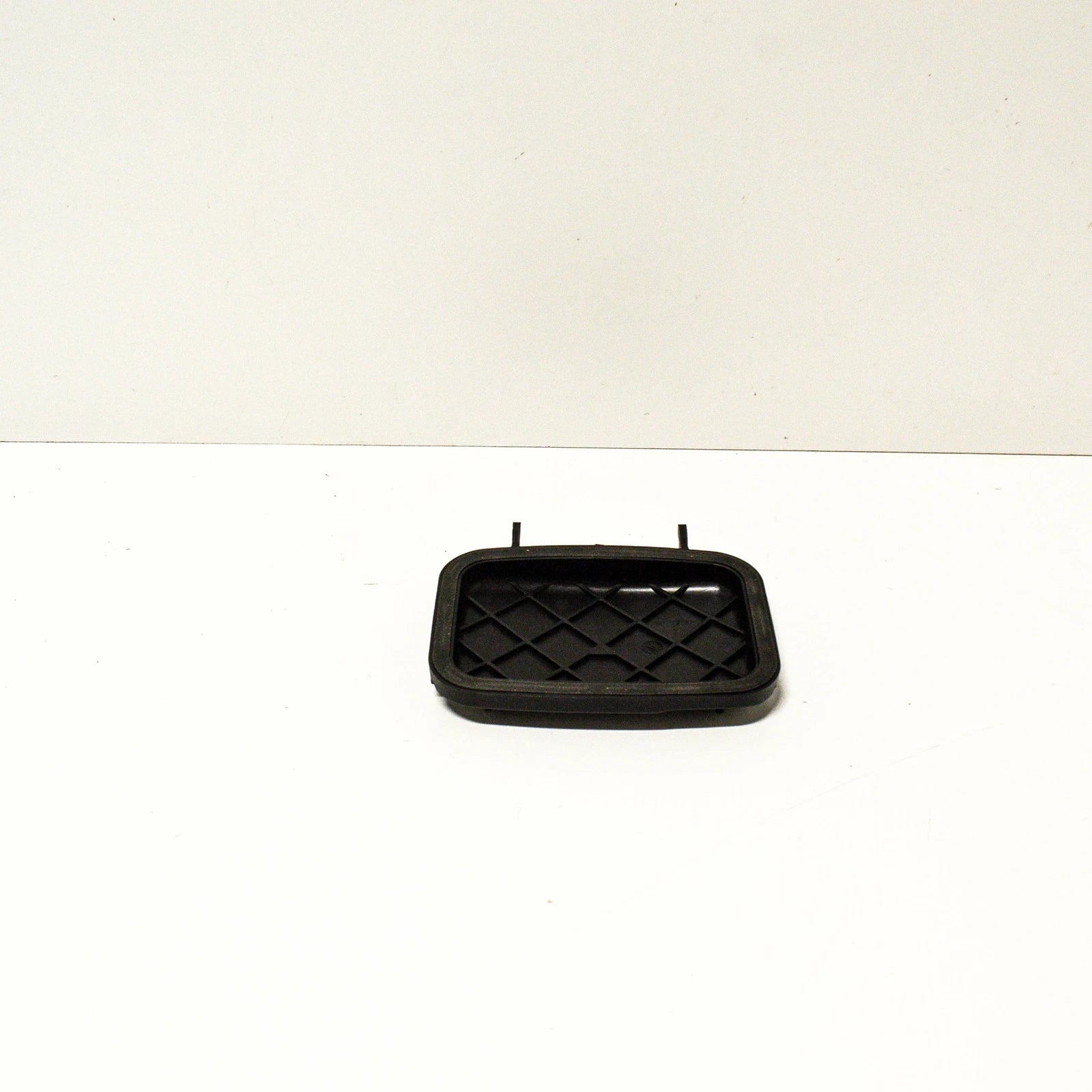 NEW AUDI Q5 8R HEADLIGHT OUTER CAP COVER 8R0941158