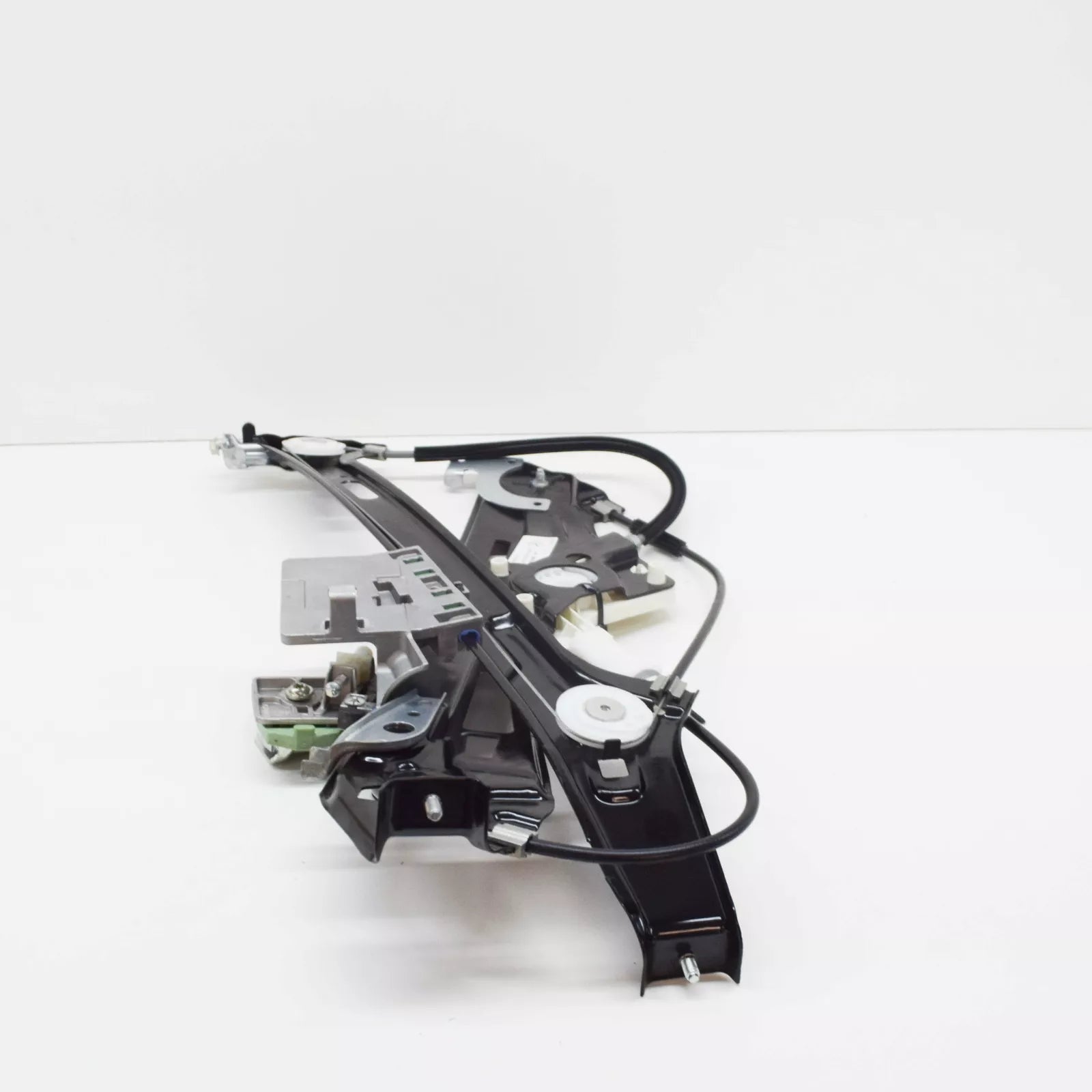 NEW MERCEDES-BENZ CLS C219 FRONT RIGHT WINDOW REGULATOR A2197201046