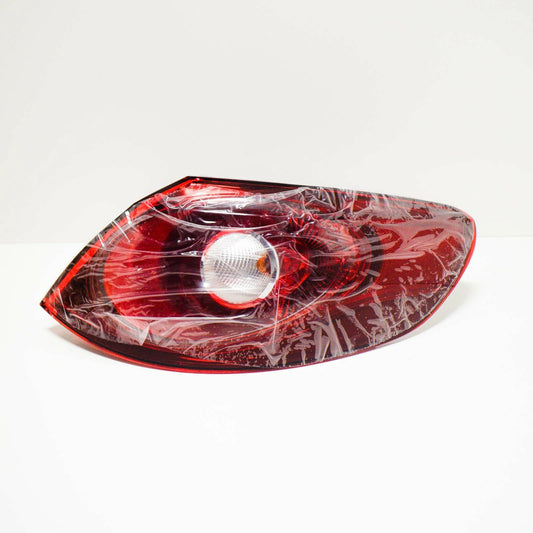 NEW VOLKSWAGEN PASSAT CC REAR RIGHT OUTER TAIL LIGHT LAMP 3C8945208S ORIGINAL