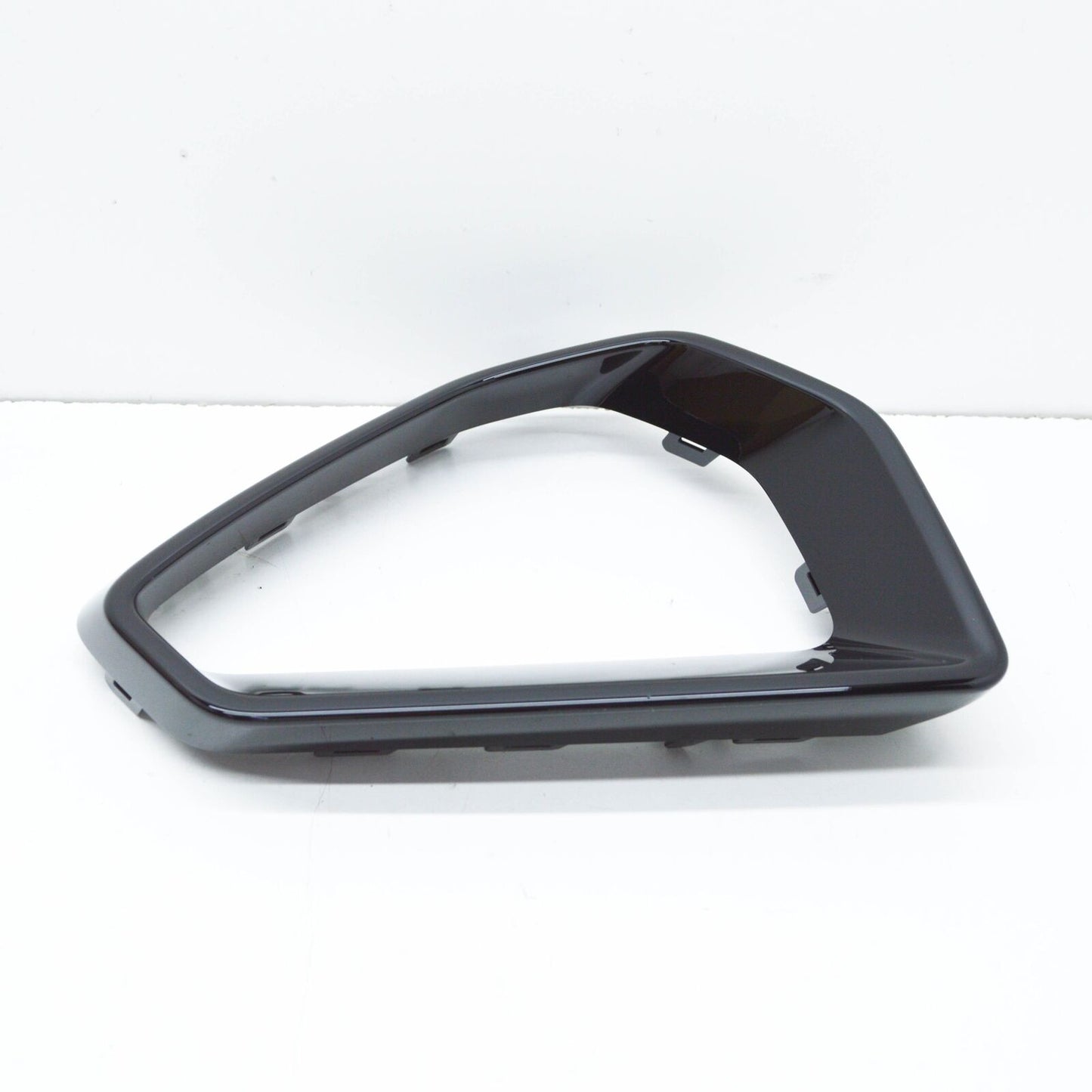 NEW AUDI Q3 F3 FRONT BUMPER LEFT TRIM 83A853053AT94 ORIGINAL