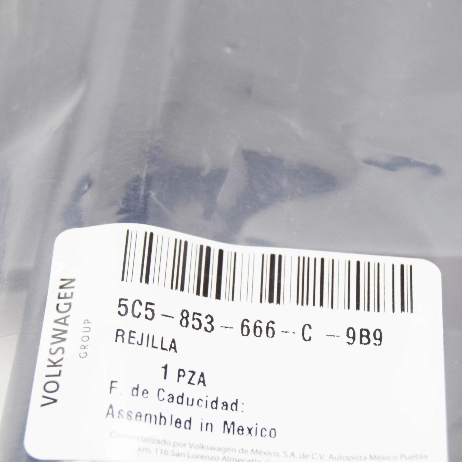 NEW VW BEETLE A5 FRONT BUMPER RIGHT GRILLE 5C5853666C 9B9 ORIGINAL