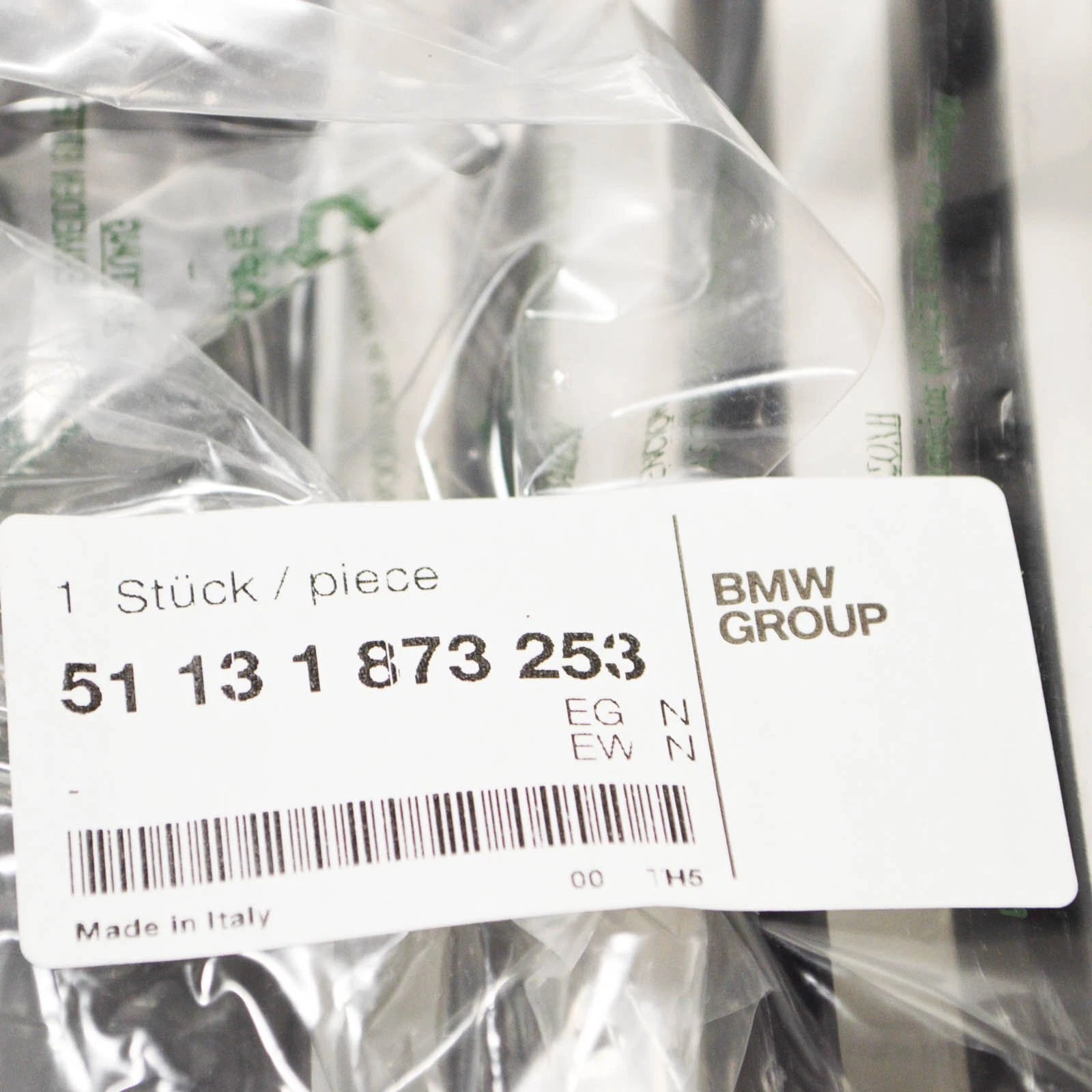 NEW BMW 5 E28 FRONT RADIATOR KIDNEY GRILLE 51131873253 1873253 ORIGINAL