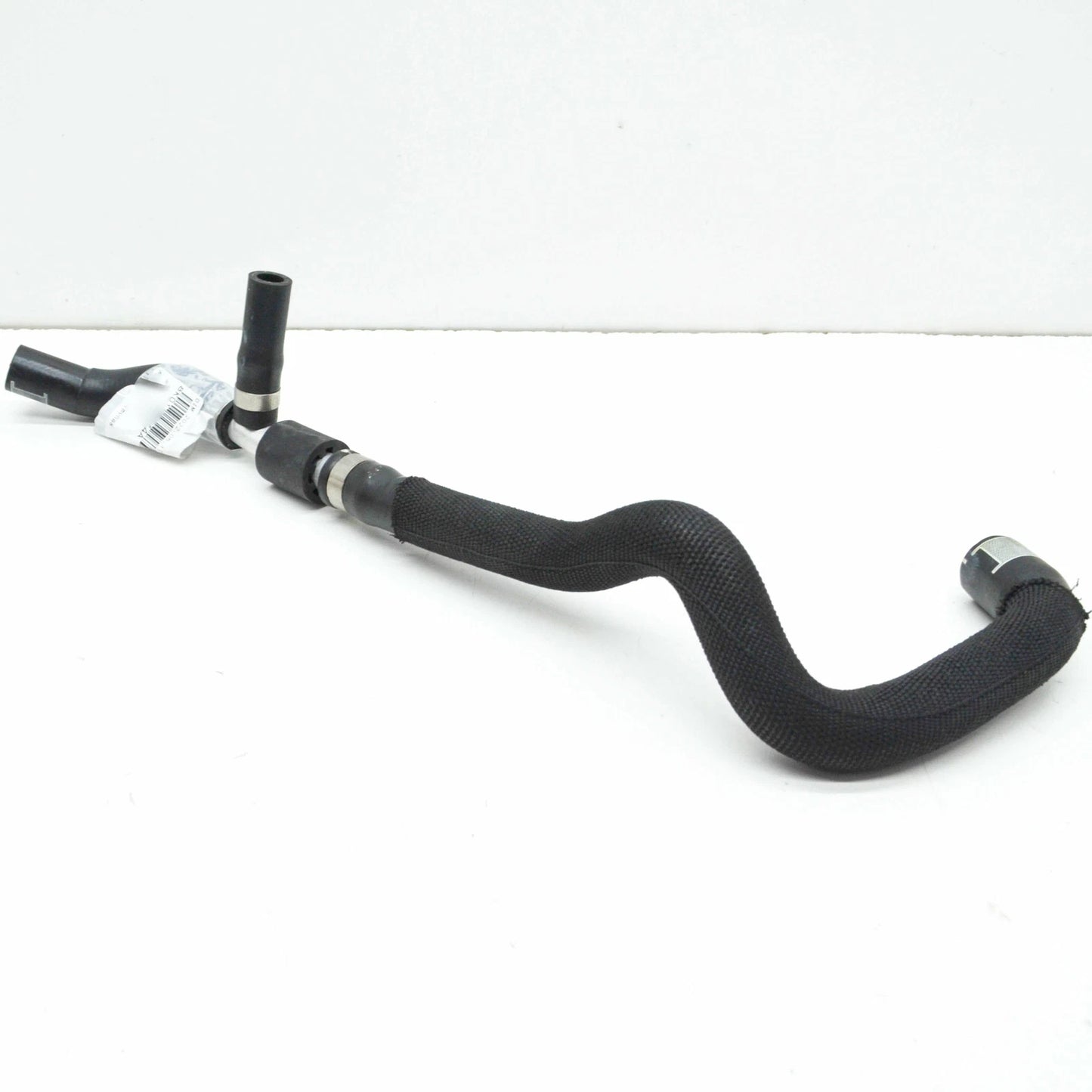 NEW AUDI RS4 AVANT B8 ENGINE COOLANT PIPE HOSE 8K0121444A