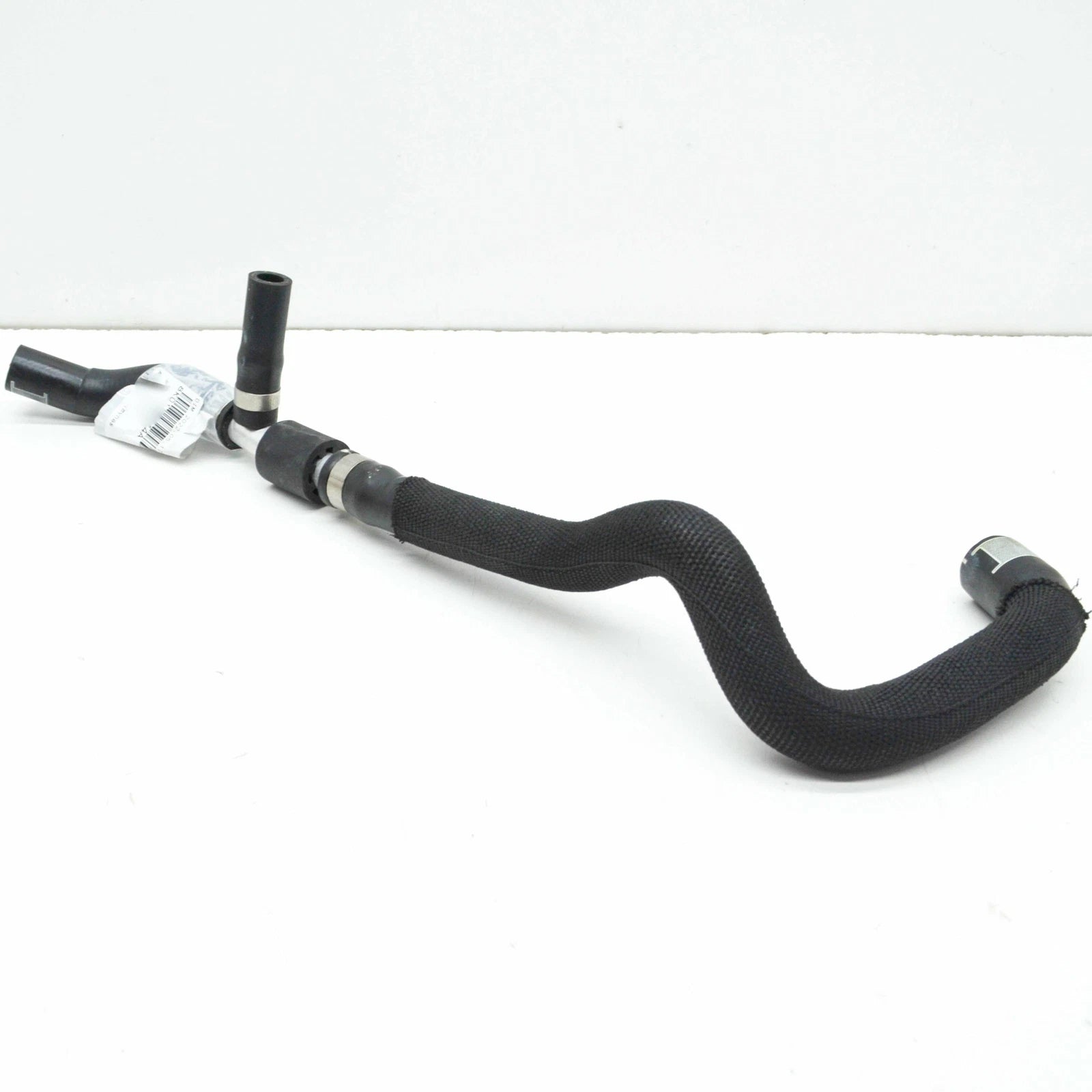 NEW AUDI RS4 AVANT B8 ENGINE COOLANT PIPE HOSE 8K0121444A