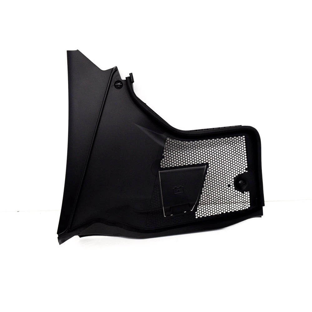 NEW MERCEDES-BENZ C W205 2.0I FRONT RIGHT WATER BAFFLER A2058309002 ORIGINAL