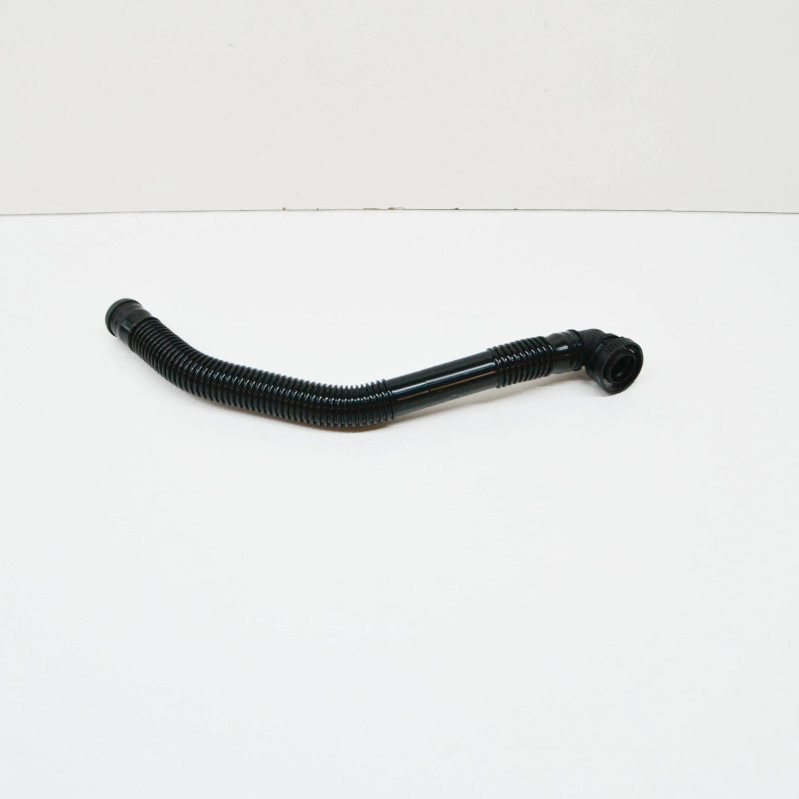 NEW AUDI A3 8P AIR FILTER HOUSING AIR BOX WATER DRAIN PIPE 1K0129637D ORIGINAL