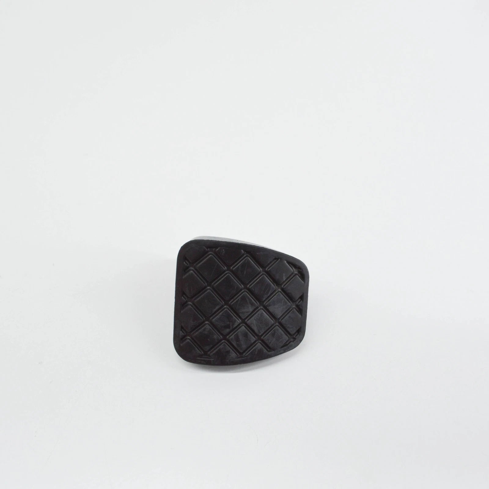 NEW VW AMAROK 2H BRAKE PEDAL RUBBER CAP 2H0721173 ORIGINAL