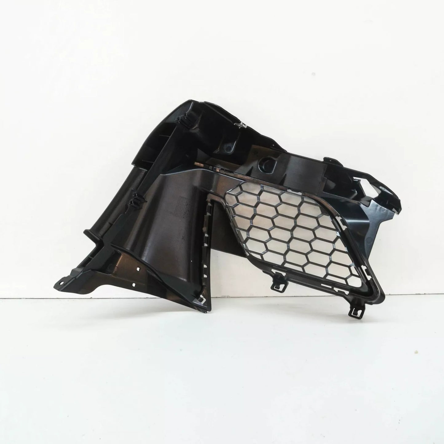 NEW BMW M2 COMPETITION COUPE F87 FRONT RIGHT BUMPER GRILLE 51118073522 ORIGINAL