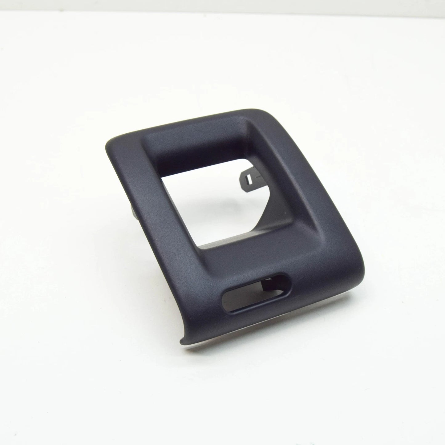 NEW CUPRA FORMENTOR REAR SEAT BACKREST LEFT LOCK TRIM 5G0885893B82V ORIGINAL