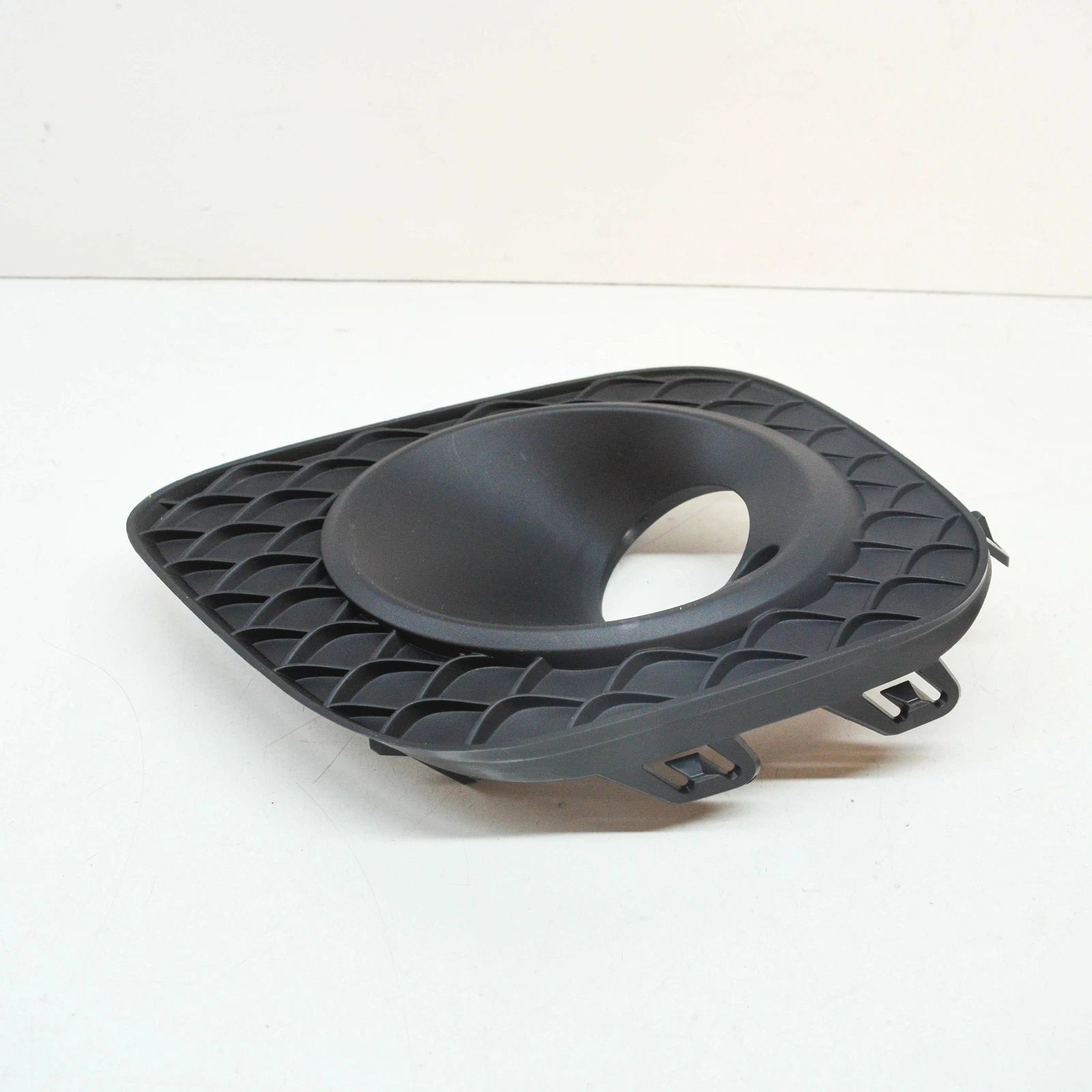 NEW MERCEDES-BENZ GLB X247 FRONT BUMPER LEFT OUTER GRILLE A2478856101 ORIGINAL