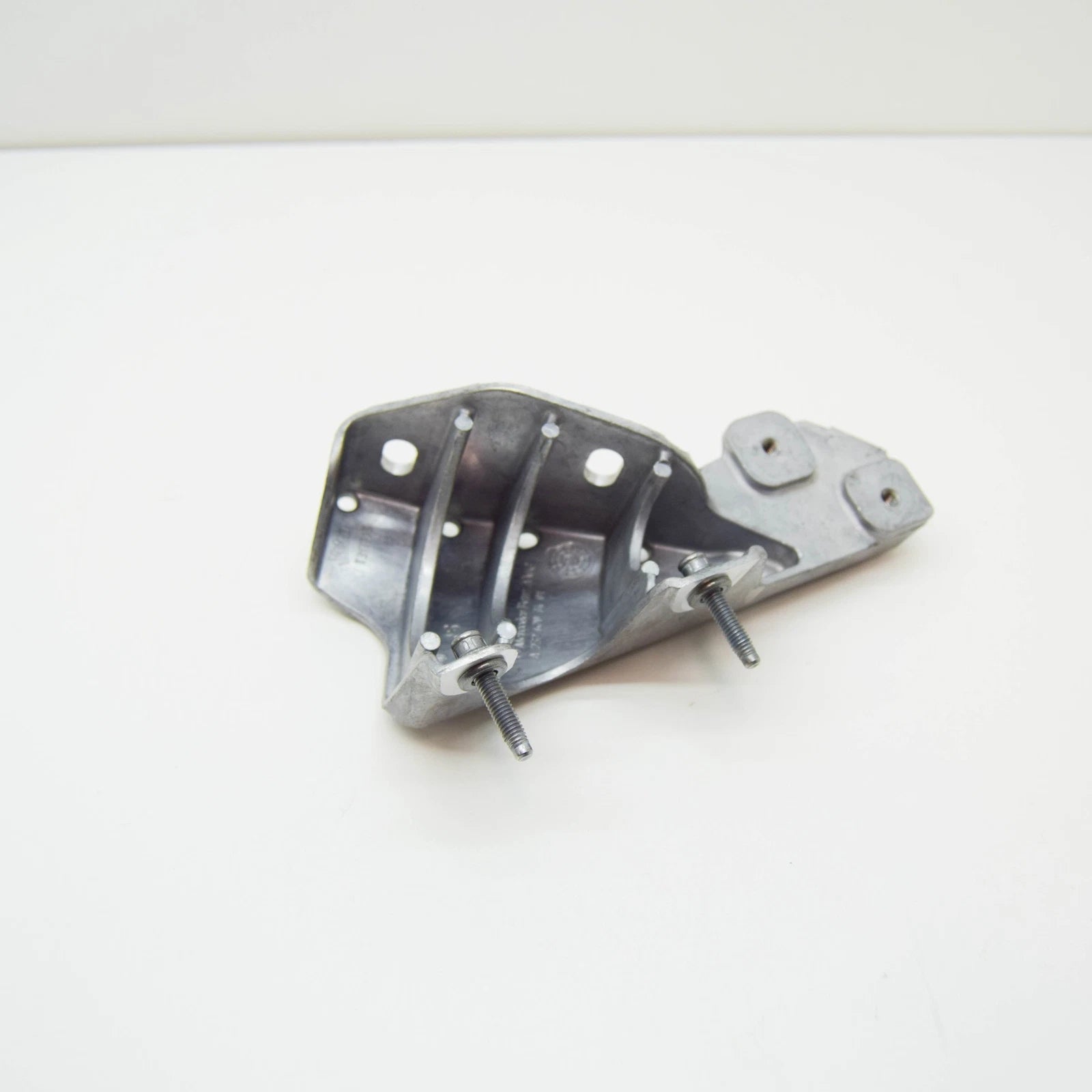 NEW MERCEDES-BENZ SL R232 FRONT RIGHT UPPER CONSOLE MOUNT A2326207401 ORIGINAL