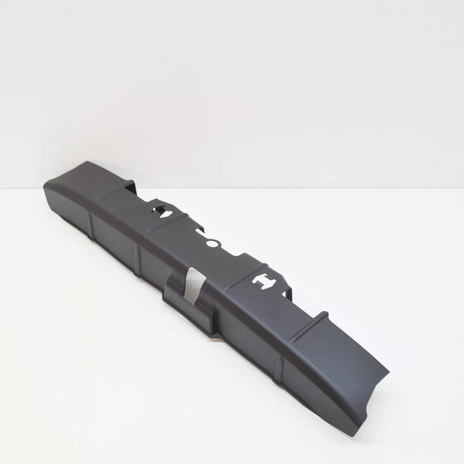 NEW AUDI A3 SPORTBACK 8V FRONT CRASH BAR REINFORCEMENT COVER 8V3807217 ORIGINAL