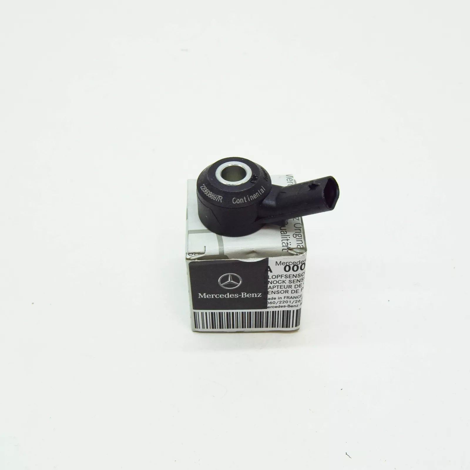 NEW MERCEDES-BENZ A W177 ENGINE KNOCK SENSOR A0009057304 ORIGINAL