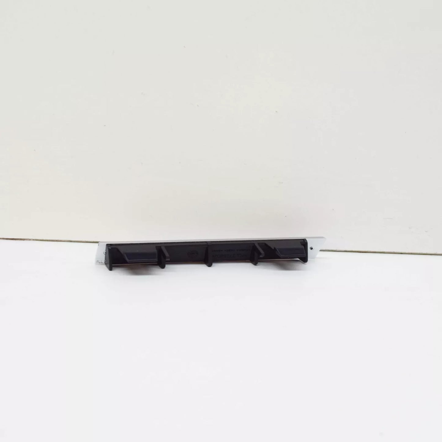 NEW VW MULTIVAN T6 RADIATOR GRILLE '4 MOTION" INSCRIPTION 7LA853948BMGM