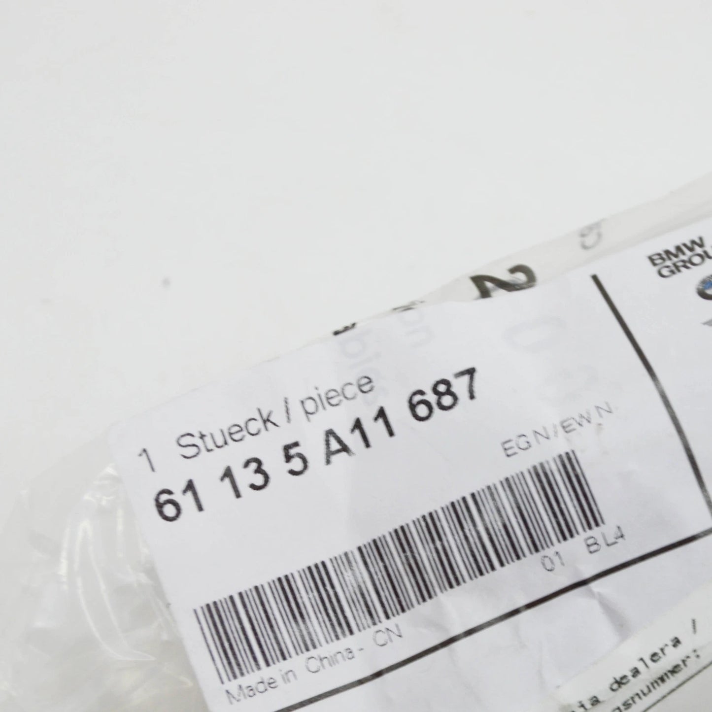 NEW BMW 1 F20 PLUG IN CONNECTION BRACKET 61135A11687 5A11687 2011 ORIGINAL