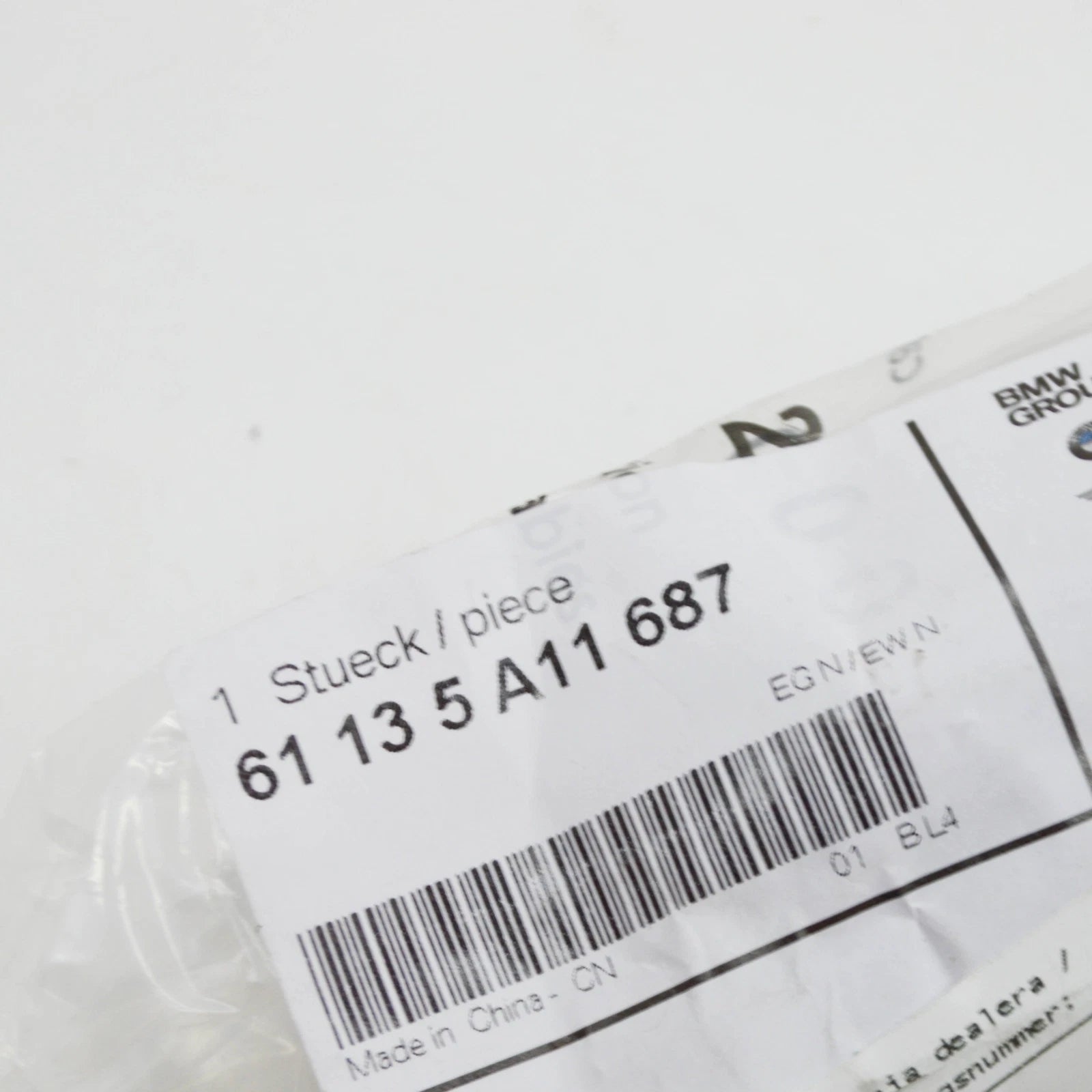 NEW BMW 1 F20 PLUG IN CONNECTION BRACKET 61135A11687 5A11687 2011 ORIGINAL