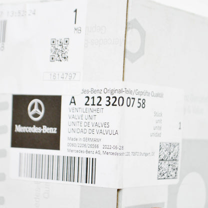 NEW MB E S212 COMPRESSOR REAR END CENTER ASSEMBLY VALVE UNIT A2123200758