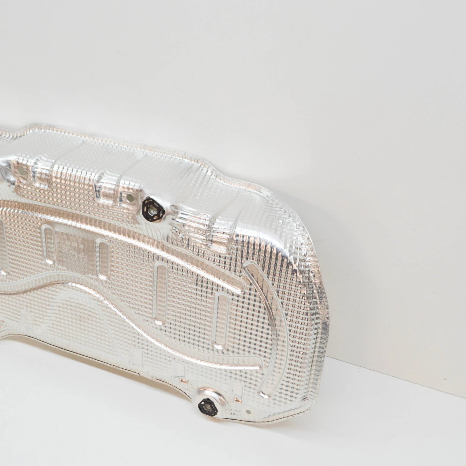 NEW VOLKSWAGEN GOLF 5G MK7 REAR SILENCER HEAT PROTECTION 5Q0825701G ORIGINAL