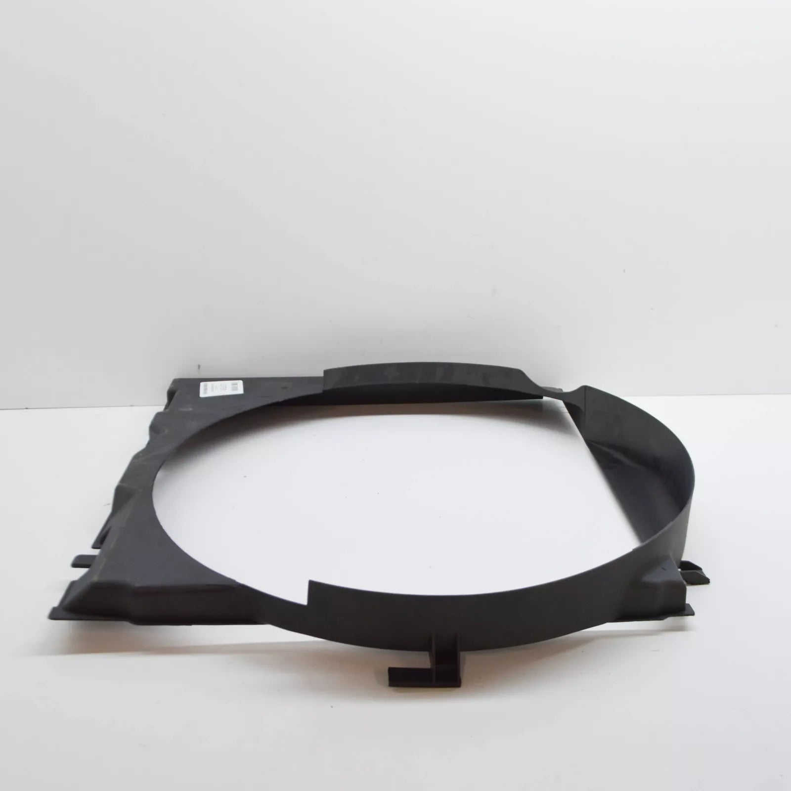 NEW MERCEDES-BENZ E-CLASS W210 FAN SHROUD A2105052555 ORIGINAL