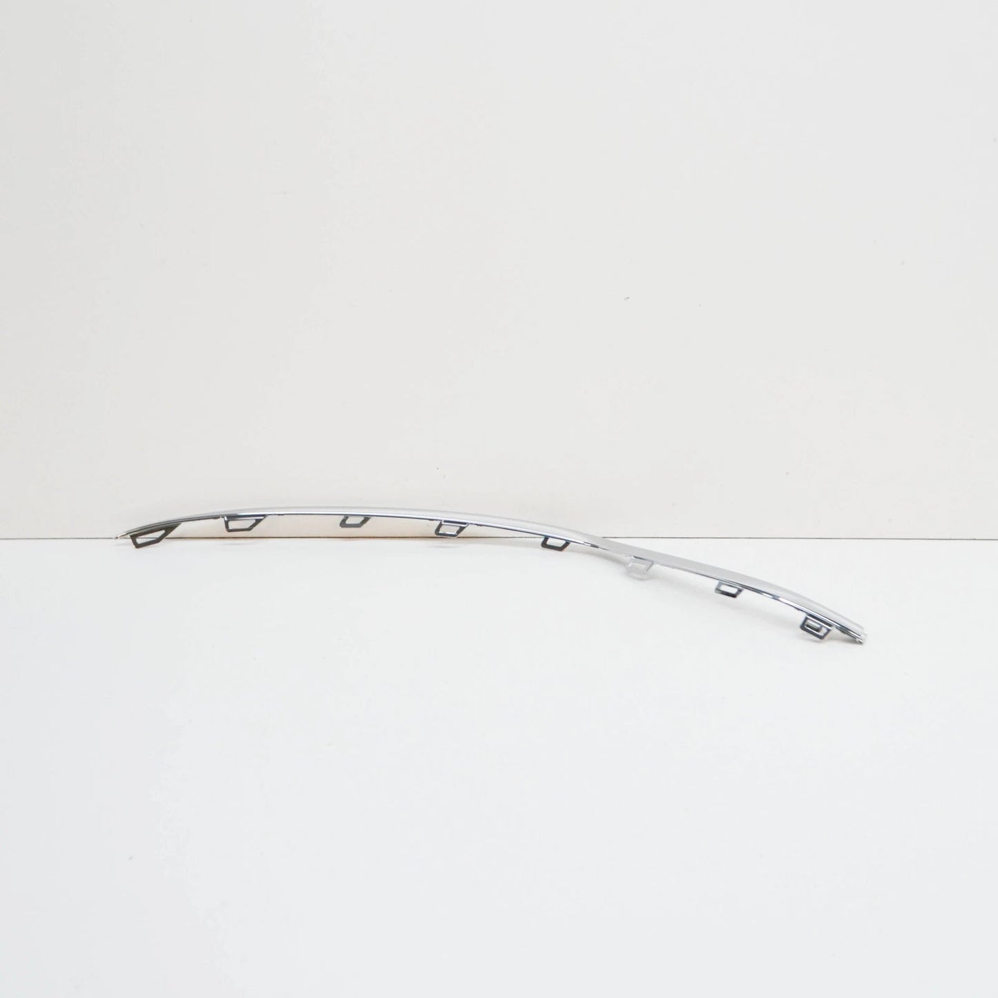 NEW MB GLE W167 FRONT BUMPER LEFT LOWER TRIM STRIP A1678856803 ORIGINAL