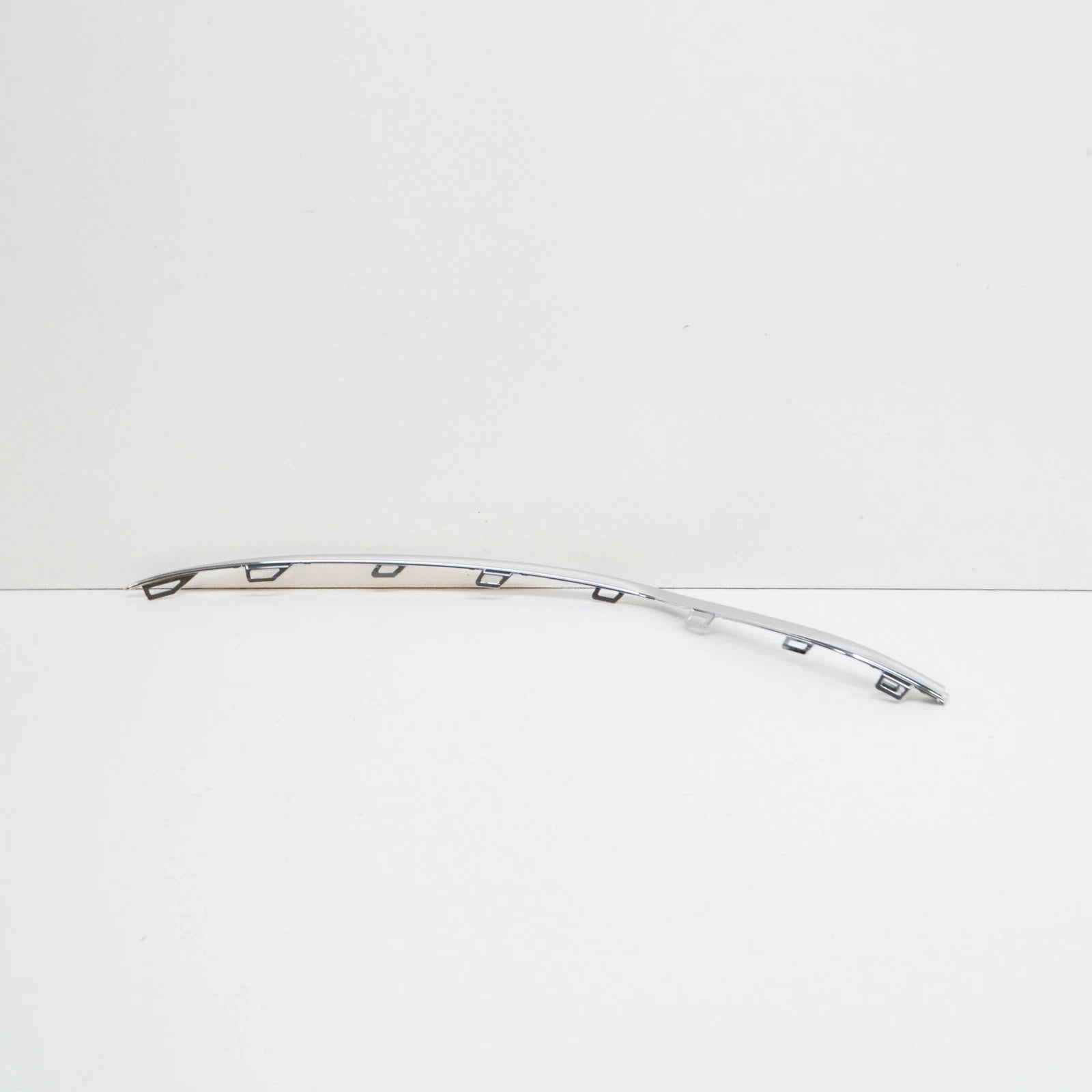 NEW MB GLE W167 FRONT BUMPER LEFT LOWER TRIM STRIP A1678856803 ORIGINAL