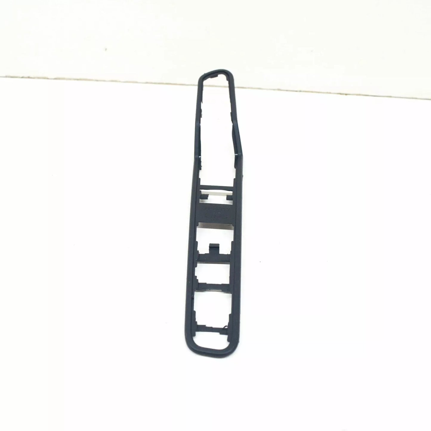 NEW BMW 1 M COUPE E82 FRONT EXTERIOR LEFT SIDE GRILLE BASE 51138051817