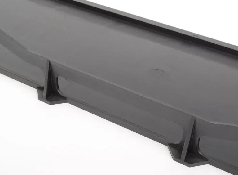 NEW BMW 5 E60 RADIATOR FRAME BRACKET 17117791180 7791180 ORIGINAL