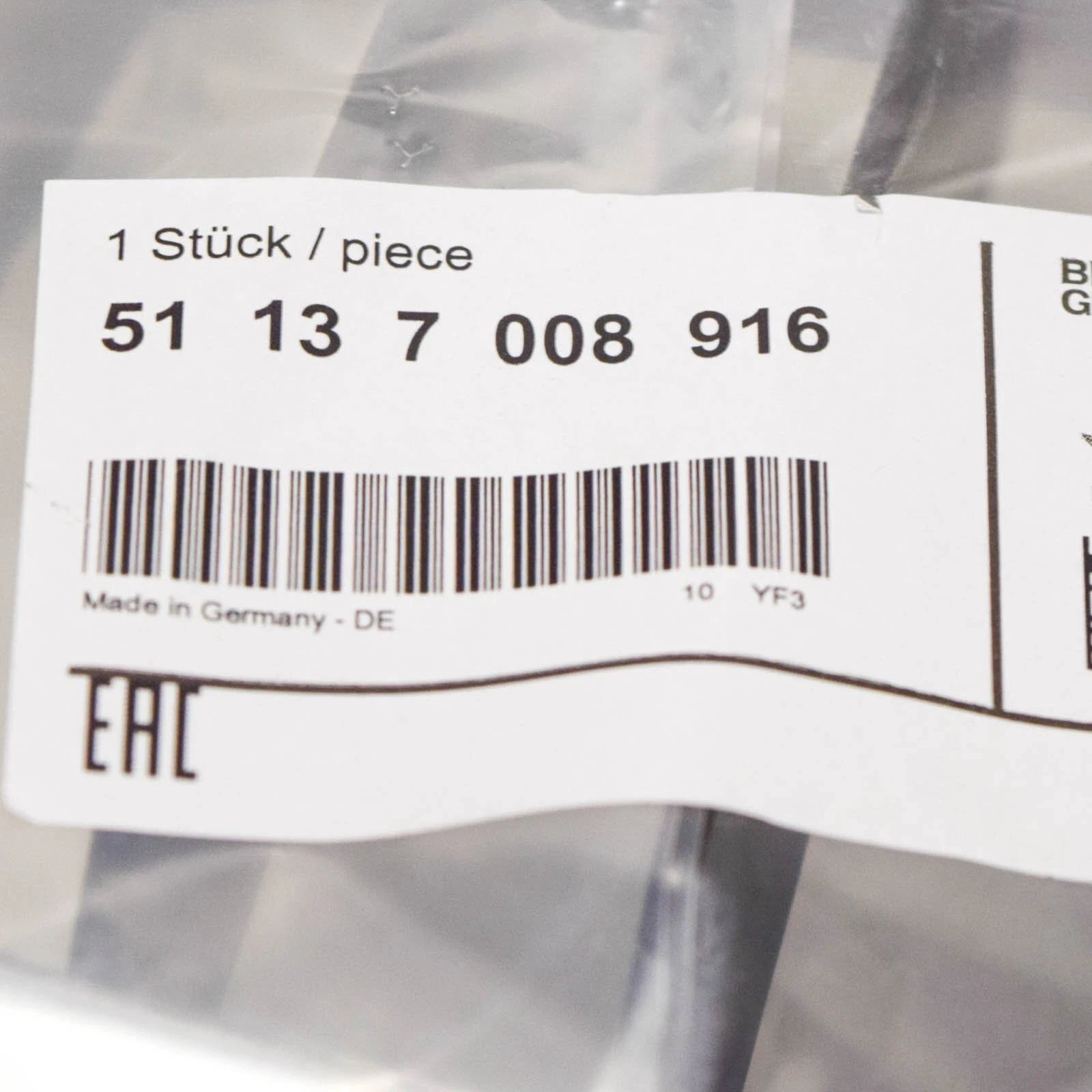 NEW BMW 6 E63 FRONT RIGHT FOG LIGHT GRILL 51137008916 7008916 2004 3796361