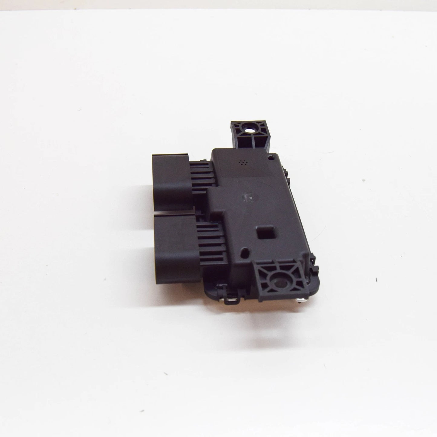 NEW MERCEDES-BENZ S W223 FUEL SYSTEM CONTROL UNIT A0009008126 ORIGINAL