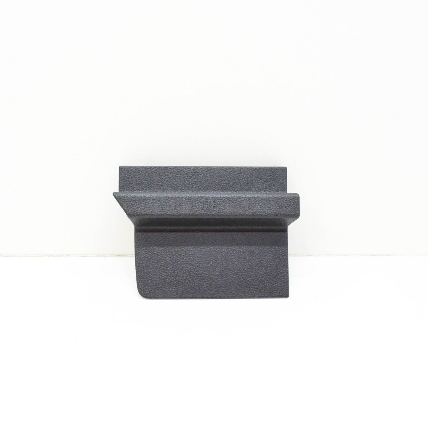 NEW VW GOLF 5G MK7 RIGHT LUGGAGE COMPARTMENT REMOVABLE LID 5G6867462A82V