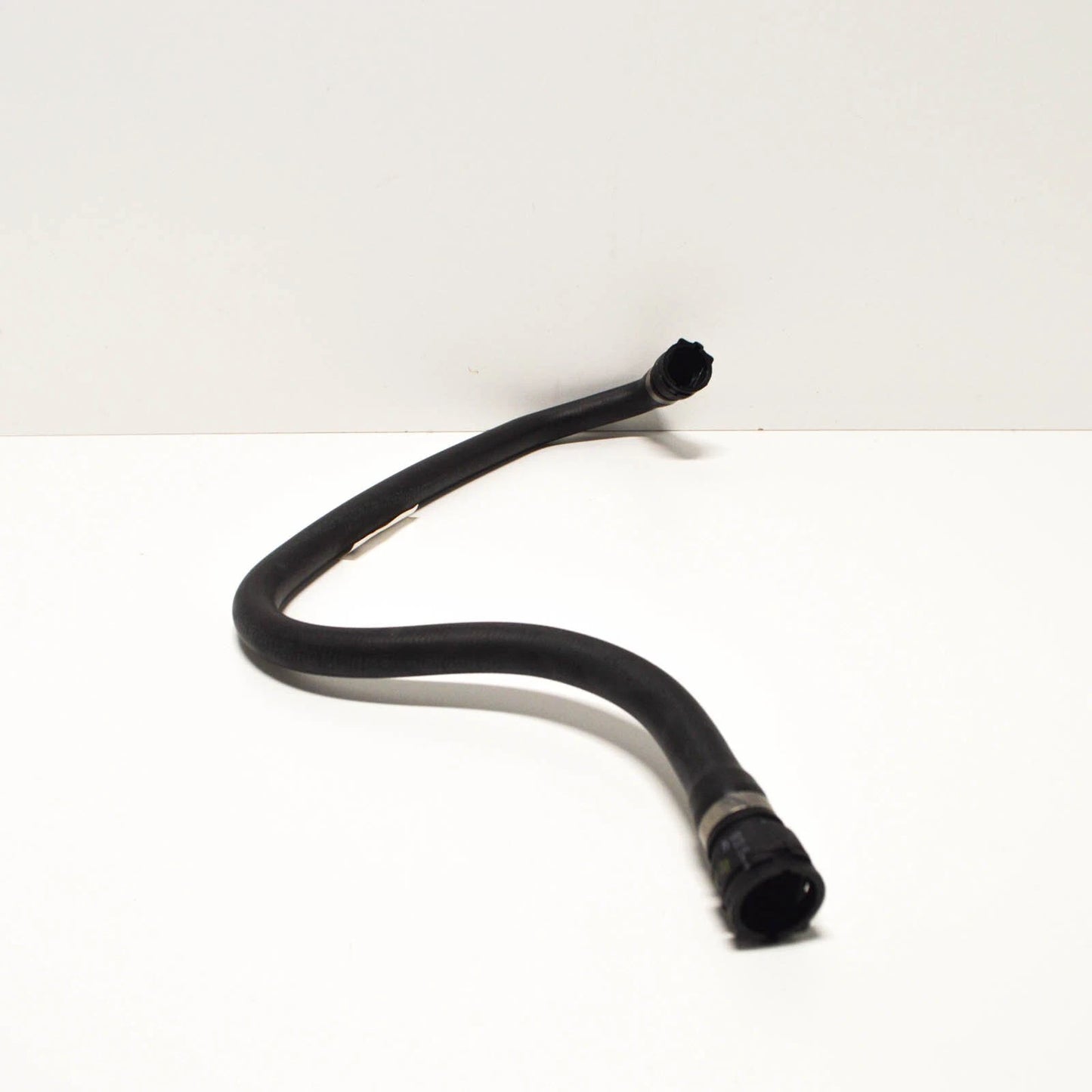 NEW BMW Z4 E85 RADIATOR WATER HOSE 17127545277 7545277 ORIGINAL