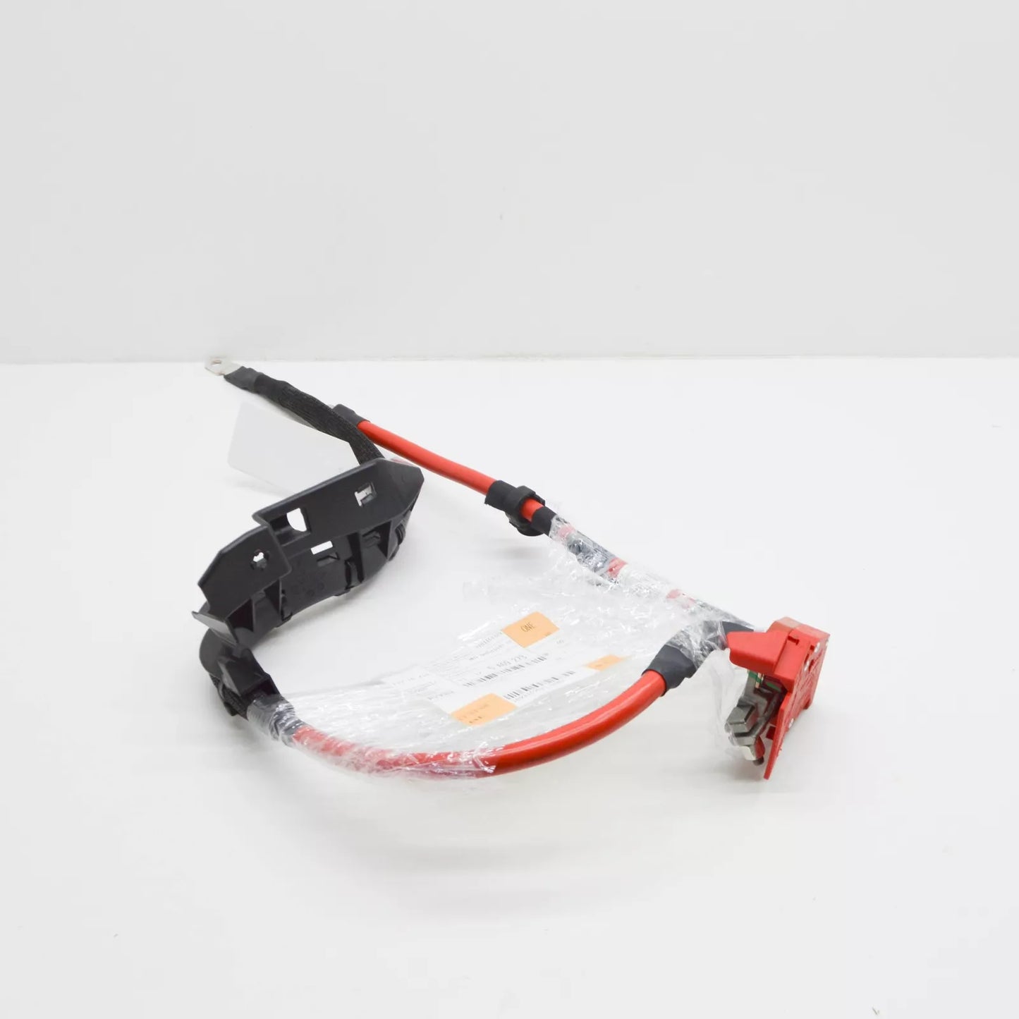 NEW BMW 5 G30 POSITIVE BATTERY CABLE 5A69273 61125A69273 ORIGINAL