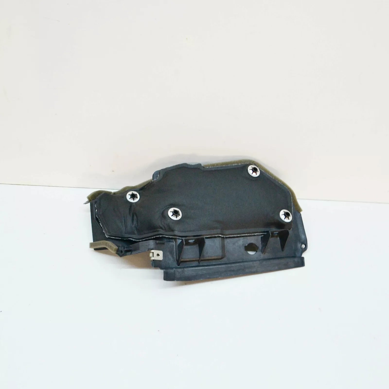 NEW BMW X3 F25 RIGHT ENGINE COMPARTMENT PARTITION 51717213664 7213664 ORIGINAL