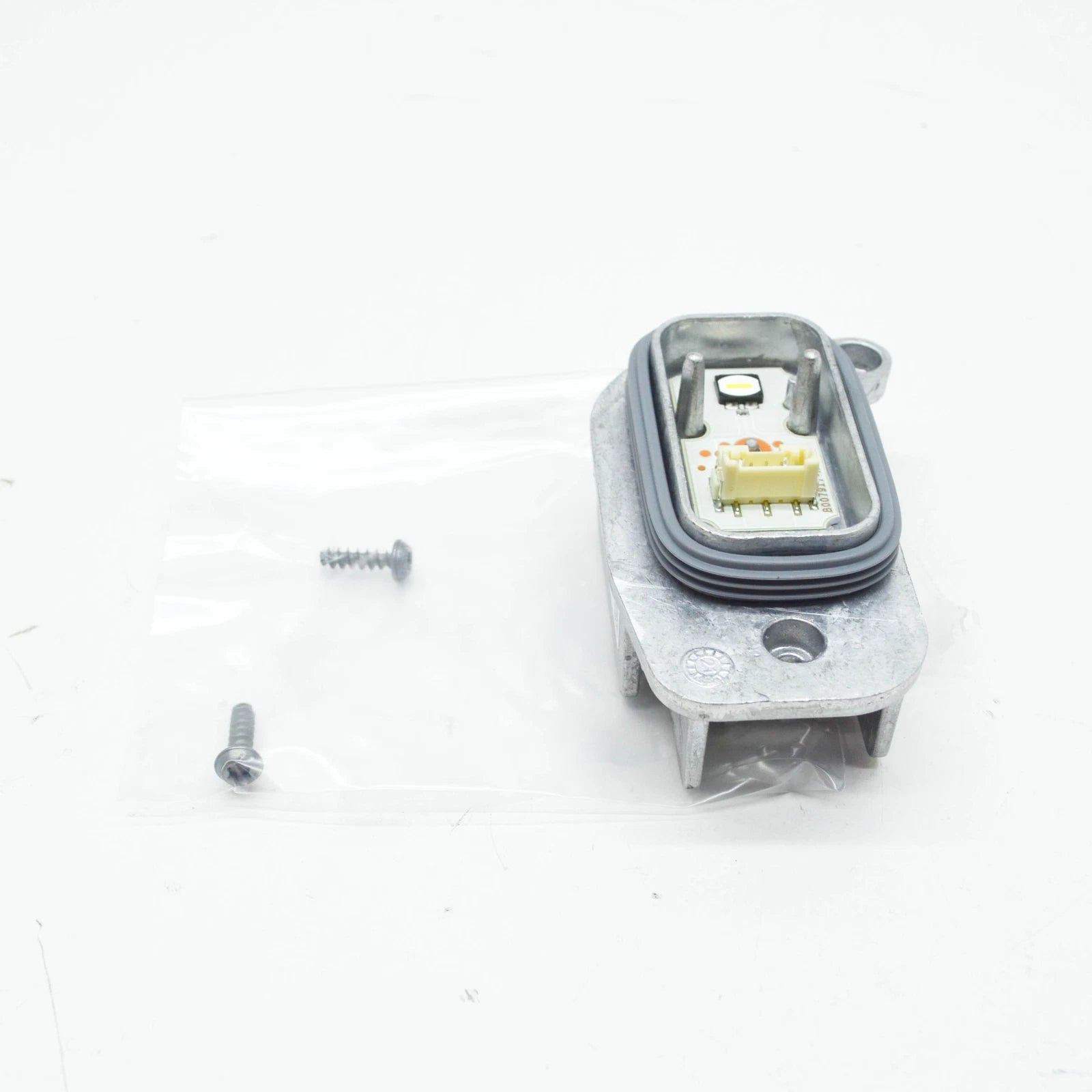 NEW BMW I3 I01 RIGHT LED DRIVING LIGHTS MODULE 63118495580 8495580 ORIGINAL