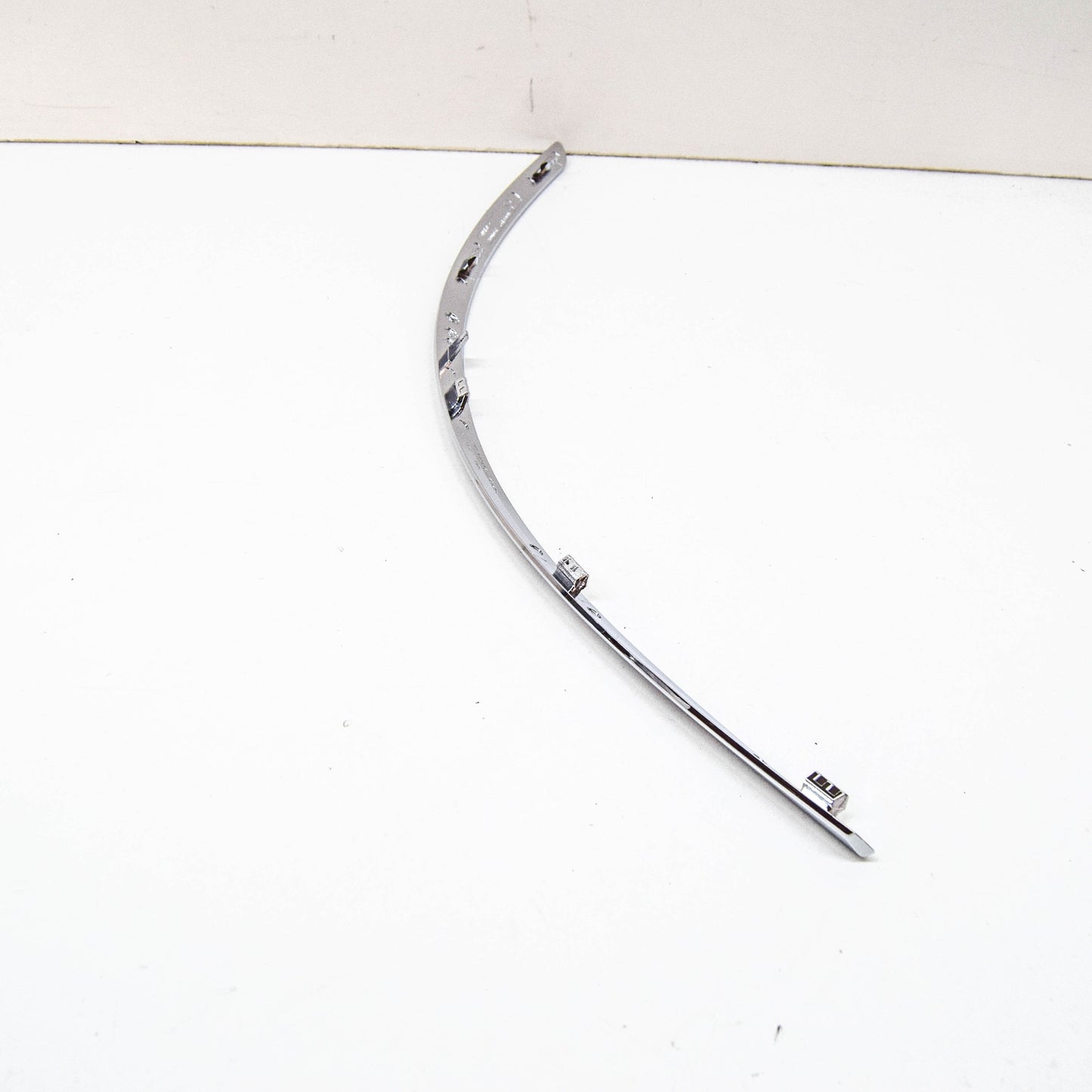 NEW MB B W245 REAR BUMPER CHROME MOULDING LEFT TRIM A1698851921 ORIGINAL