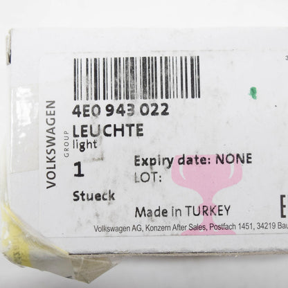 NEW AUDI A8 D3 REAR RIGHT LICENSE PLATE LIGHT 4E0943022 ORIGINAL
