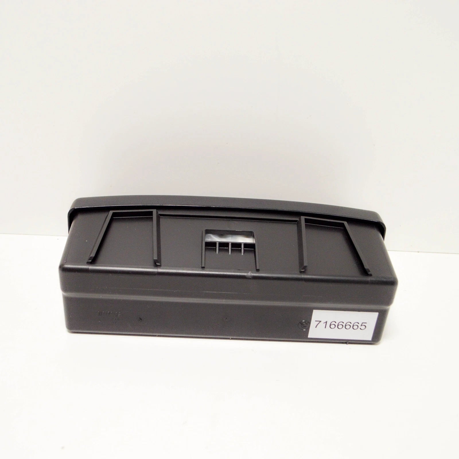 NEW BMW 3 E46 UNDER SEAT EMERGENCY FIRST AID KIT 52107166665 ORIGINAL